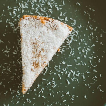 bolo de cenoura e coco